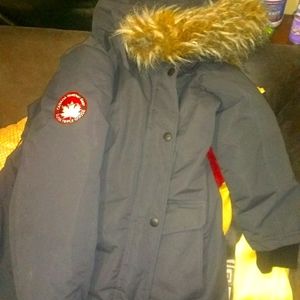 Canada weather gear jacket with Black goose fur